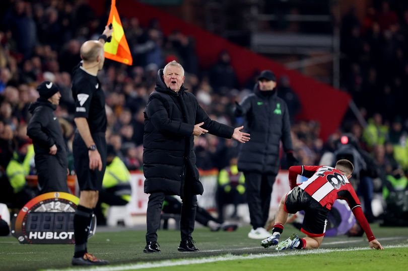 Chris Wilder blasts Simon Hooper after giving Liverpool 'two definite decisions'